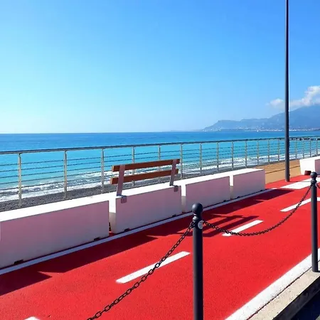 La Roja Grand Apartement Luxury 3 Bedrooms