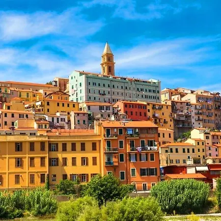 Apartment La Roja Grand Apartement Luxury 3 Bedrooms *
