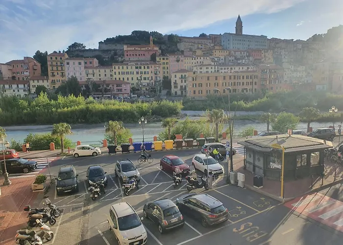 Апартаменты La Roja Grand Luxury 3 Bedrooms *