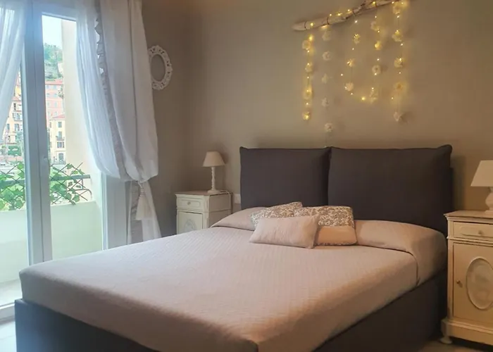Apartament La Roja Grand Luxury 3 Bedrooms
